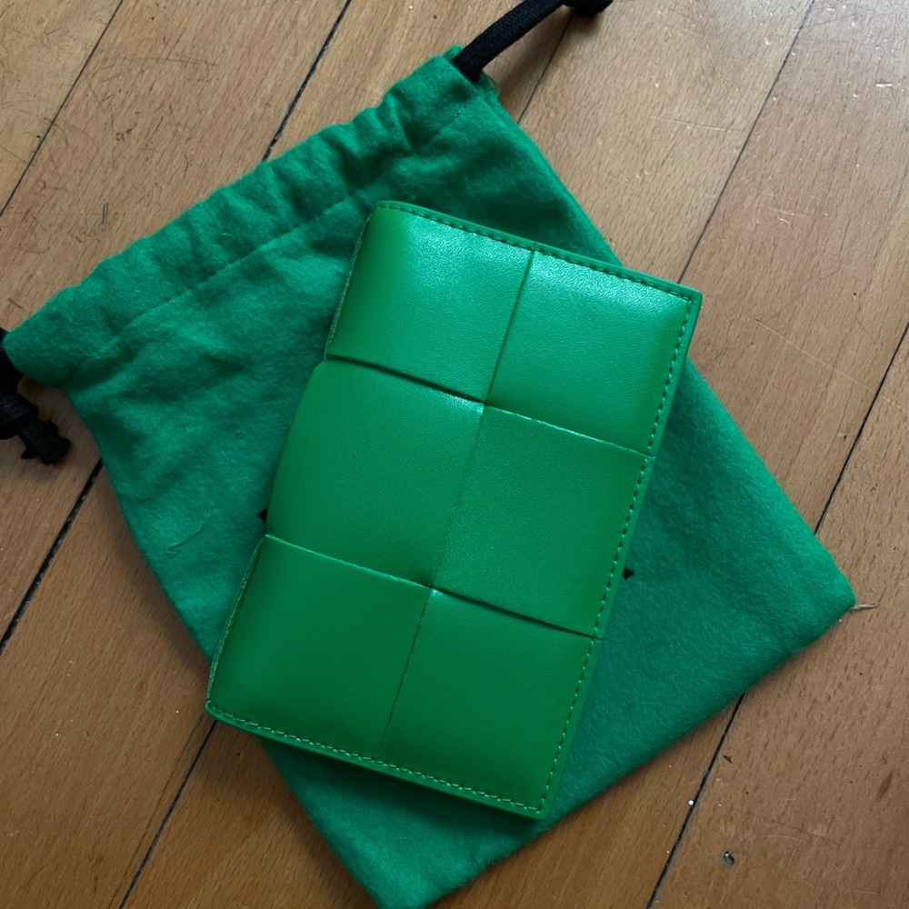 Bottega Veneta - Bi-Fold Cassette Wallet